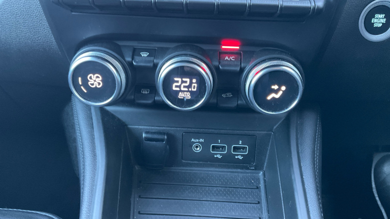 Renault Zoe 100kW GT Line + R135 50kWh Rapid Charge 5dr Auto Electric Hatchback